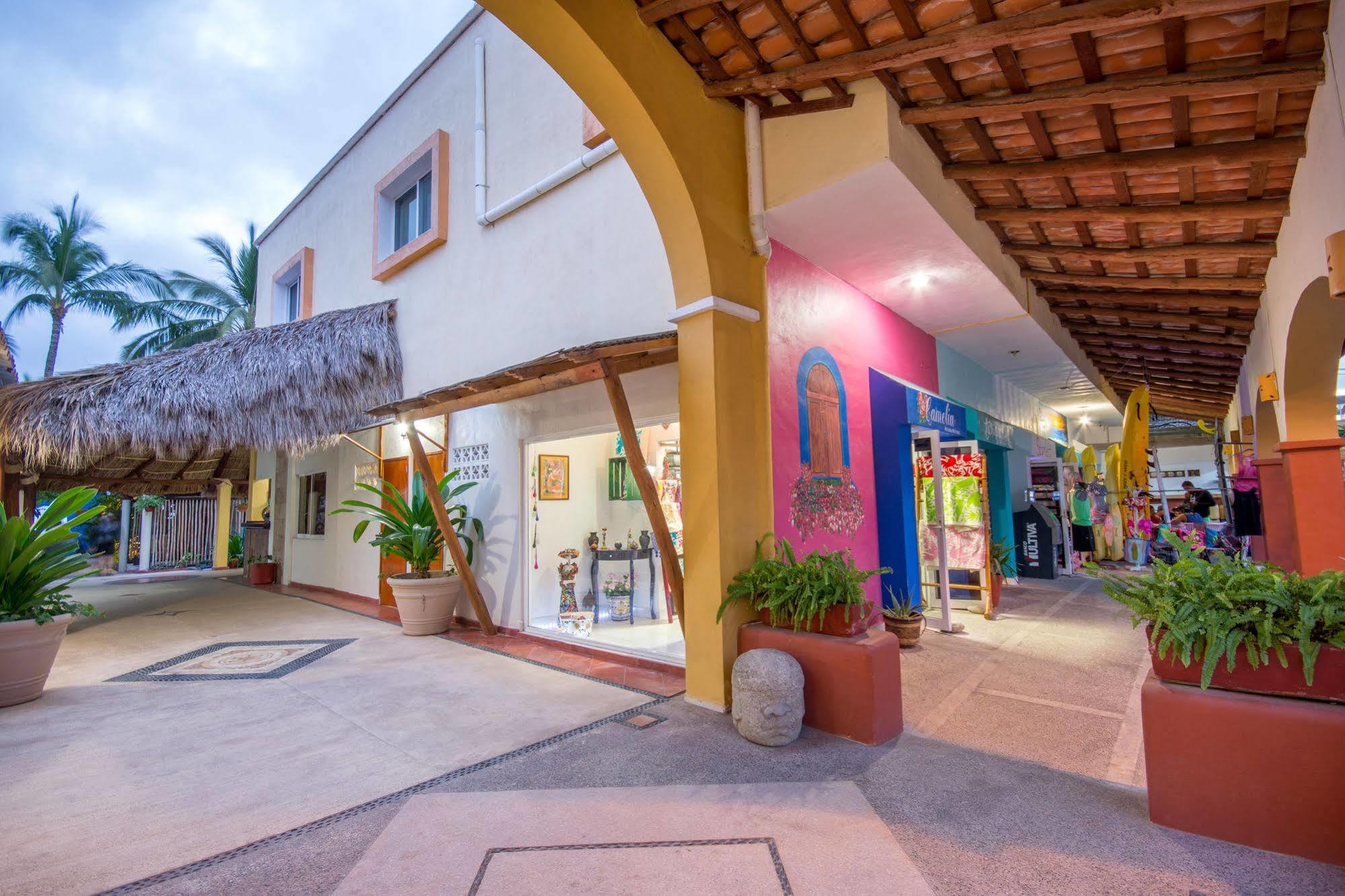 Hotel Meson De Mita ปุนตา มิตา ภายนอก รูปภาพ